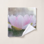 Paysage de fleur de lotus rose clair (Gant de toilette)
