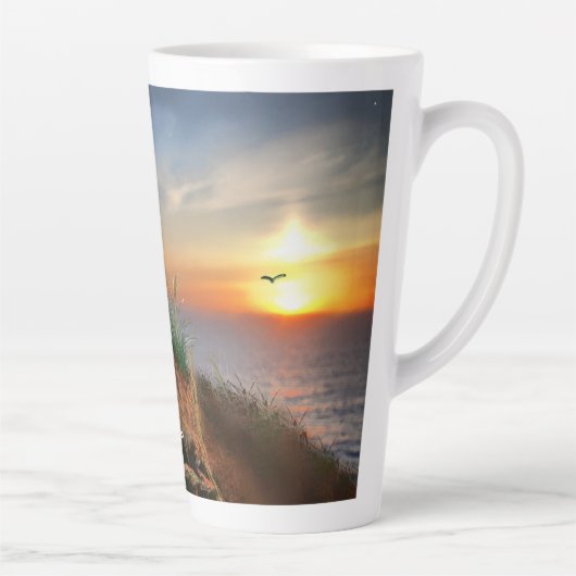 Peace be still text inspirerend zeegezicht zonsond latte mok (Rechts)