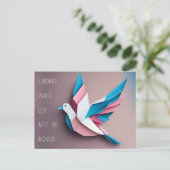 Peace dove origami rose bleu clair Carte postale (Debout devant)