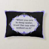 Peace in deep waters accent kussen (Achterkant)