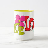 Peace & Love Hippy Mok (Center)