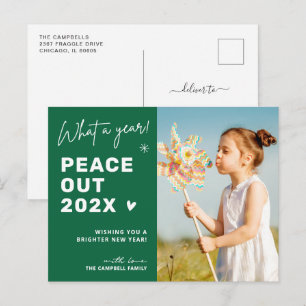 Peace Out 2021 Modern Typografie-script foto Feestdagenkaart