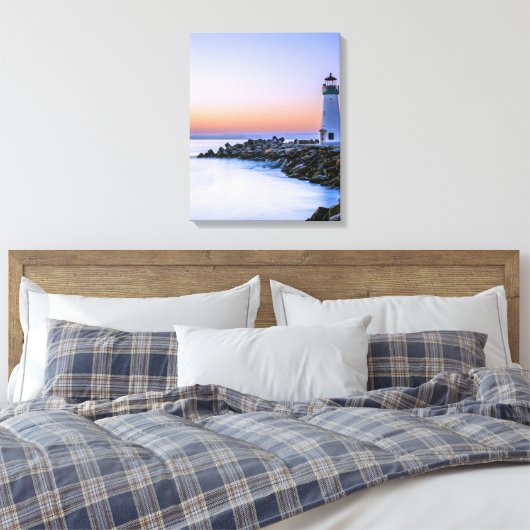 Peaceful Calm Coastal Simplistic Lighthouse Art Canvas Afdruk (Insitu (Slaapkamer))