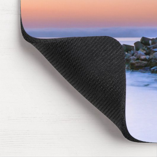 Peaceful Calm Coastal Simplistic Lighthouse Art Muismat (Hoek)