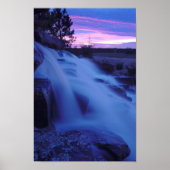 Peaceful Waterfall Poster (Voorkant)