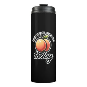 Peach Booty Kick een serieuze kont vandaag Thermosbeker
