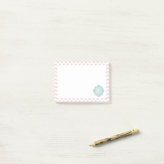 Peach Chevron Ikat monogrammed Post It Notes (Op bureau)