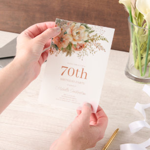 Peach Cream Waterverf Floral 70ste verjaardag Vellum Uitnodigingen