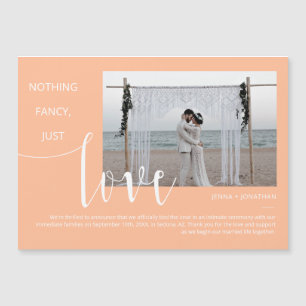 Peach Eenvoudige Moderne Minimale Script Photo Mag Magnetische Uitnodiging