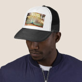 Peacock, Casquette (En situation)