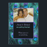 Peacock Feather Drame - Faire-part de mariage phot<br><div class="desc">Collection de Mariages Peacock unique et moderne en bleu et violet aqua dramatique. Ce thème élégant est assorti à une motif en plume de l'autre côté. Customisez l'invitation avec un téléchargement photo,  l'heure,  la date,  l'emplacement,  la réception et d'autres informations. Thème correspondant disponible sur d'autres produits dans mon magasin.</div>