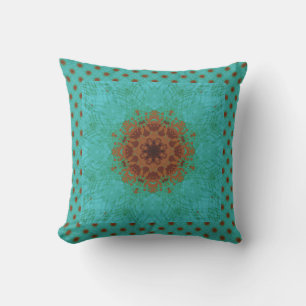 Peacock Green en Rust Graphic Floral Mandala Buitenkussen
