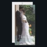 Peacock Paisley Mariage Carte photo Merci<br><div class="desc">Peacock Paisley Cartes photos Vintage Peacock Birds Mariage Borders Carte de réponse -voir plus Vintage Bird Products Vintage Paisley Peacock Colors ou Fuchsia and Lime Paisley Faire-part de mariage -Paisley Peacock Colours Wedding Invitations, RSVP, Save the Date and Direction or Reception Cards. Cartes RSVP et Place RSVP et Cartes de...</div>