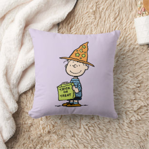 Peanuts Linus Tovenaar Trick Or Treat Kussen
