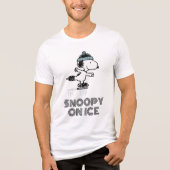 Peanuts | Snoopy op ijs Tri-Blend Shirt (Voorkant)