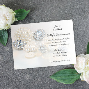 Pearl en Diamond Buttonnen Quinceañera Kaart