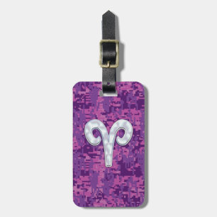 Pearl like Aries Symbol on Pink Digital Camo Bagagelabel