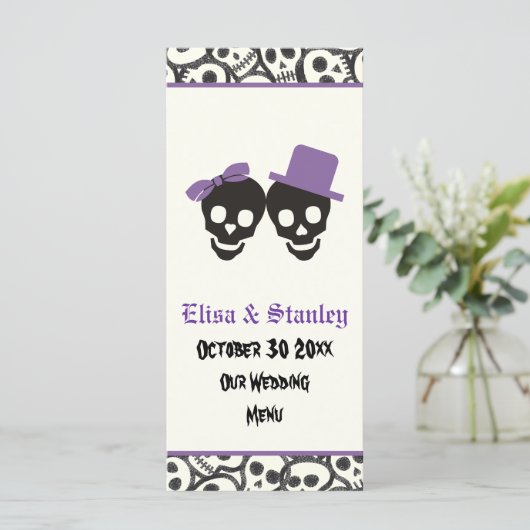 Peau amusante Carte menu mariage violet Halloween (Debout devant)