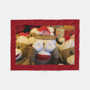 Peek-a-boo Sock Monkey Fleece Deken