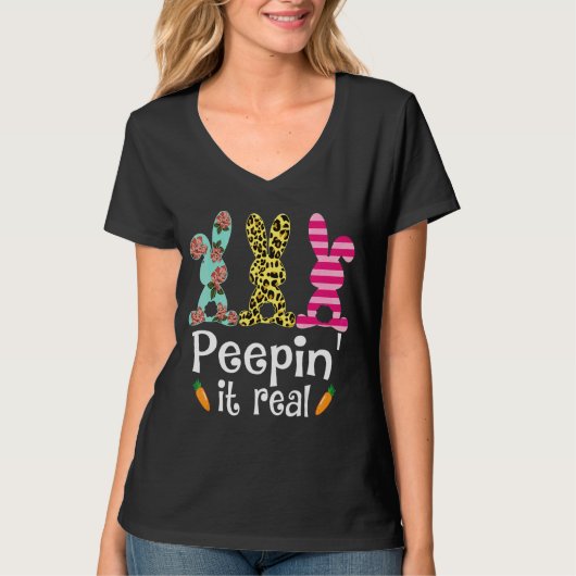 Peepin Real Cute Rabbit Graphic T-shirt (Voorkant)