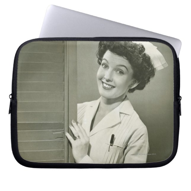 Peeping Nurse Laptop Sleeve (Voorkant)
