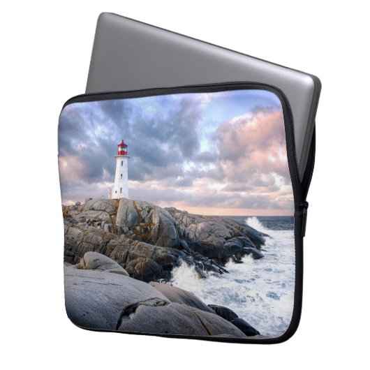 Peggy's Cove Lighthouse Laptop Sleeve (Voorkant Links)