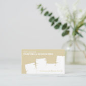 Peignant et décorant le carte de visite (Debout devant)