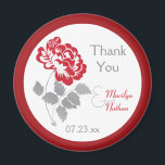 Peine rouge sur le mariage blanc Favor Magnet<br><div class="desc">Cette pivoine rouge sur blanc,  avec aimant de mariage gris taupe correspond à l'invitation et d'autres articles montrés ci-dessous. S'il y a d'autres articles correspondants dont vous avez besoin,  veuillez m'envoyer votre demande par courriel à niteowlstudio@gmail.com.</div>