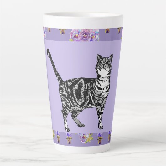 Peint à la main violet Tabby Chat floral Latte Mug (Devant)