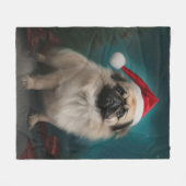 Pekingese Hond in Sneeuw Kerstmis Fleece Deken (Voorkant (Horizontaal))