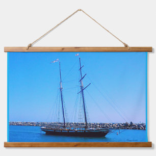 Pelgrim naar de haven, hangend wandkleed
