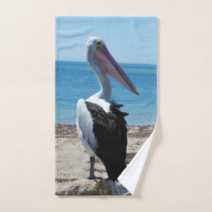 Pelican On Beach Rock, Serviette À Main
