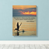 Pelican start op zonsondergang Golfkust Florida Canvas Afdruk (Insitu (Houten vloer))