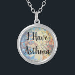 Pendentif Médicale d'identification d'asthme<br><div class="desc">Le pendentif Médicale d'identification d'asthme psychédélique est un unique et la belle manière de faire d'autres vous connaître ont l'asthme. Customisez le texte comme désiré. Fait également un grand cadeau !</div>