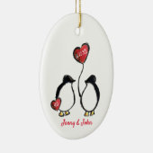 Penguin 40th ruby bruiloft keramisch ornament (Rechts)