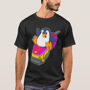 Penguin als hairdresser met Razor T-shirt
