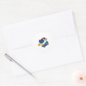 Penguin as Skater with Skateboard Ronde Sticker (Envelop)