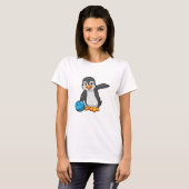 Penguin bij Bowling met Bowling-bal T-shirt (Voorkant volledig)