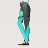 Penguin duikt in blauw water op leggings (Links)