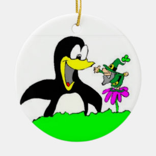 Penguin en Leprechaun Cartoon Ornament