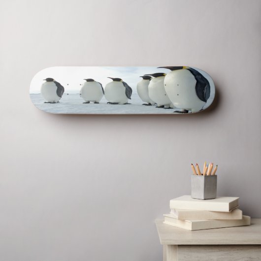 Penguin Party Skateboard (Muurkunst (Horizontaal))