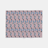 Penguin Pool Party Fleece Blanket (Dusty Pink) (Voorkant (Horizontaal))