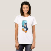 Penguin with Fish T-shirt (Voorkant volledig)
