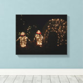 Penguins Holiday Light Display Canvas Afdruk (Insitu (Houten vloer))