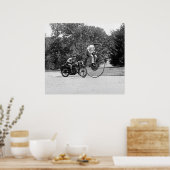 Penny Farthing vs. Motorcycle, jaren 20 Poster (Keuken)