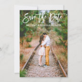 Penseel Script Couple Photo Save the Date Card (Voorkant)