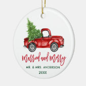 Penseel Script  Red Truck Married Merry Keramisch Ornament (Links)