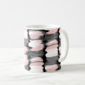penseelstreken, grijs-roze decor. koffiemok (Voorkant rechts)