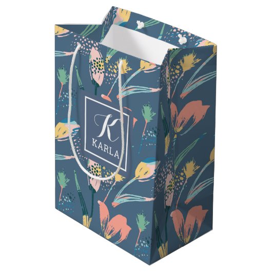 Penseelstreken illustratie kleurrijk tulppatroon medium cadeauzakje (Achterkant Gekanteld)