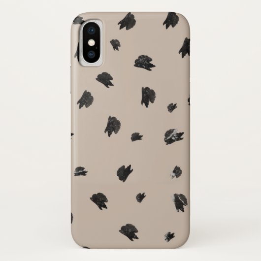 Penseelstreken polka-punten op beige Case-Mate iPhone case (Achterkant)
